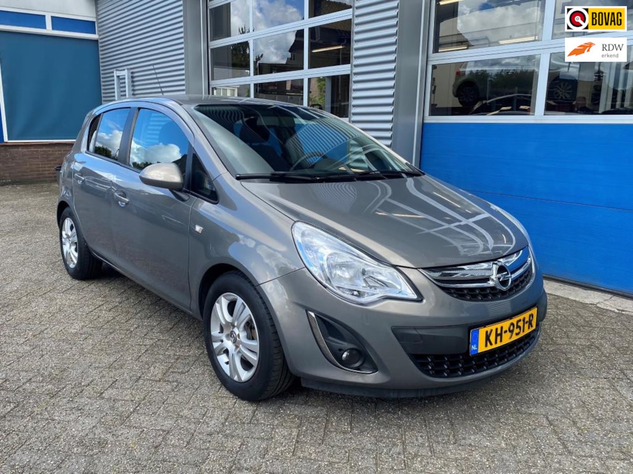 Opel Corsa - 1.4-16V 1.4-16V - AutoWereld.nl