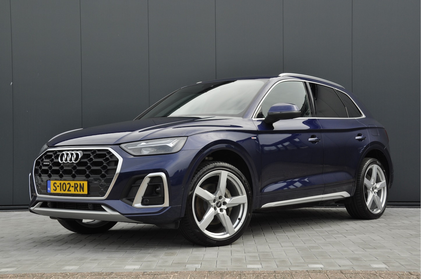 Audi Q5 - 50 TFSI e 2xS-Line B&O Trekhaak Luxe Lederen bekleding Ambient Verlichting - AutoWereld.nl