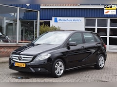 Mercedes-Benz B-klasse - 180 Automaat Trekhaak 1e eig. Navi Cruise Airco PDC V+A 16" Nwe APK