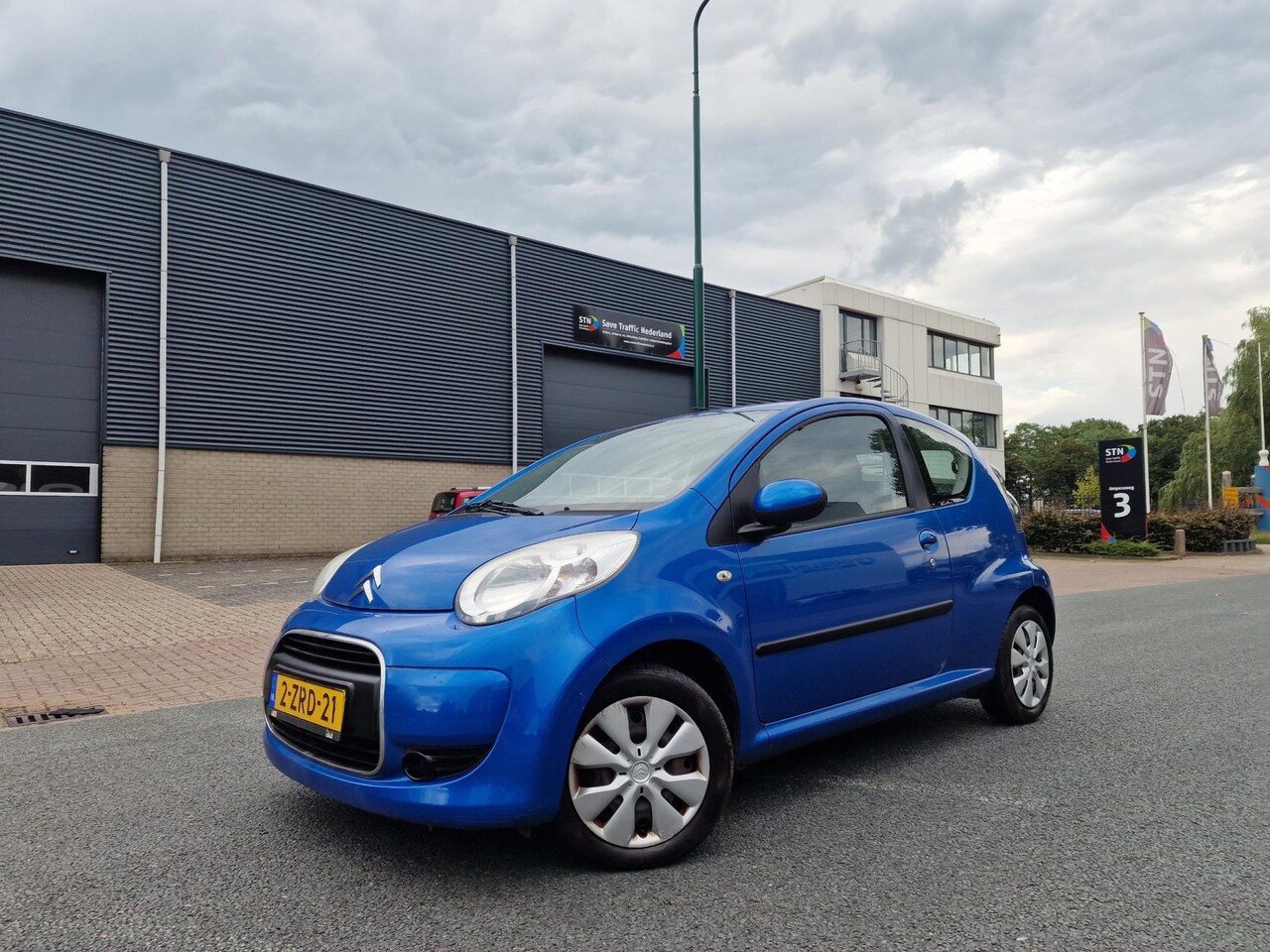 Citroën C1 - 1.0-12V Ambiance APK 10-03-2025 AIRCO 5 DEUR 2 X SLEUTELS - AutoWereld.nl