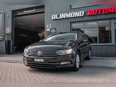 Volkswagen Passat - 1.5 TSI Elegance |Carplay| Camera |ACC|