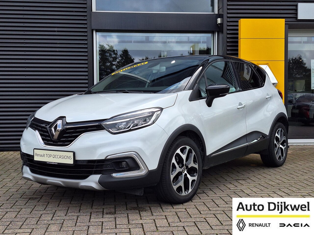 Renault Captur - 1.3 TCe 150 EDC AUTOMAAT Intens Camera, P-sensoren voorzijde, Leer - AutoWereld.nl