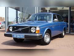 Volvo 244 - 2.1 GL Automaat | Oldtimer | Schuifdak | Trekhaak | 1977 | Uniek