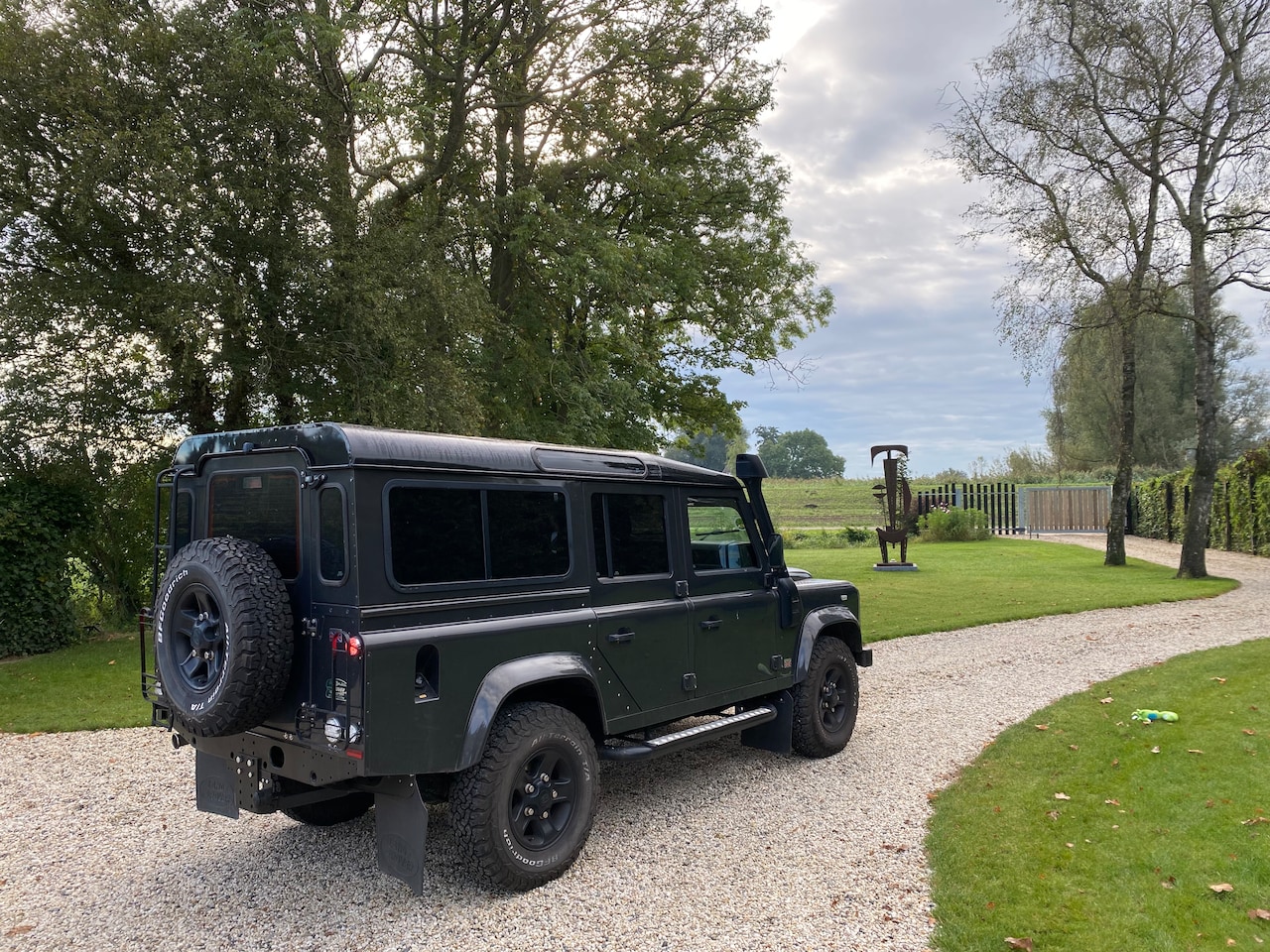 Land Rover Defender 110 - SE 5 Pers