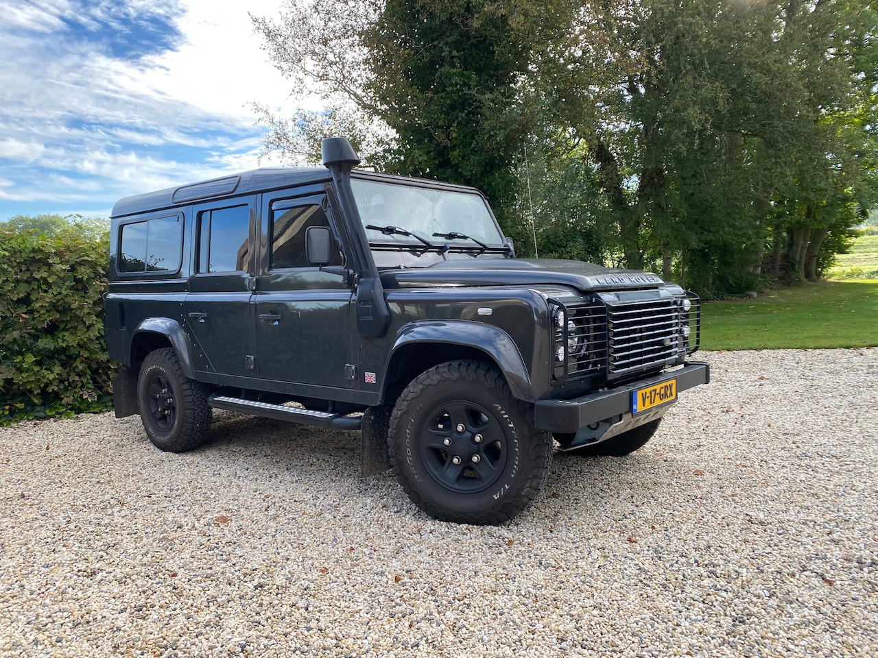 Land Rover Defender 110 - SE 5 Pers