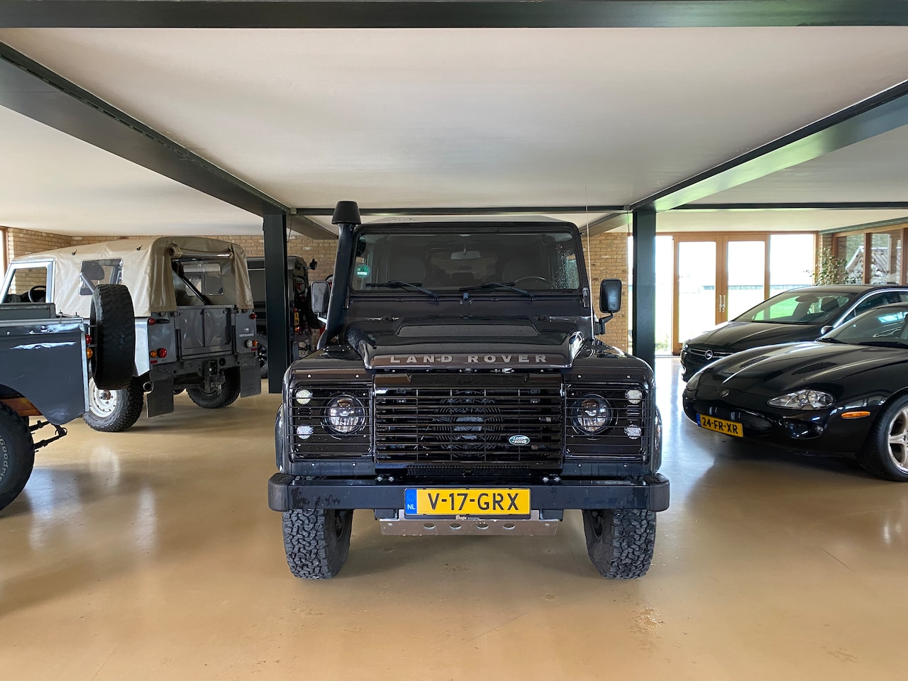 Land Rover Defender 110 - SE 5 Pers