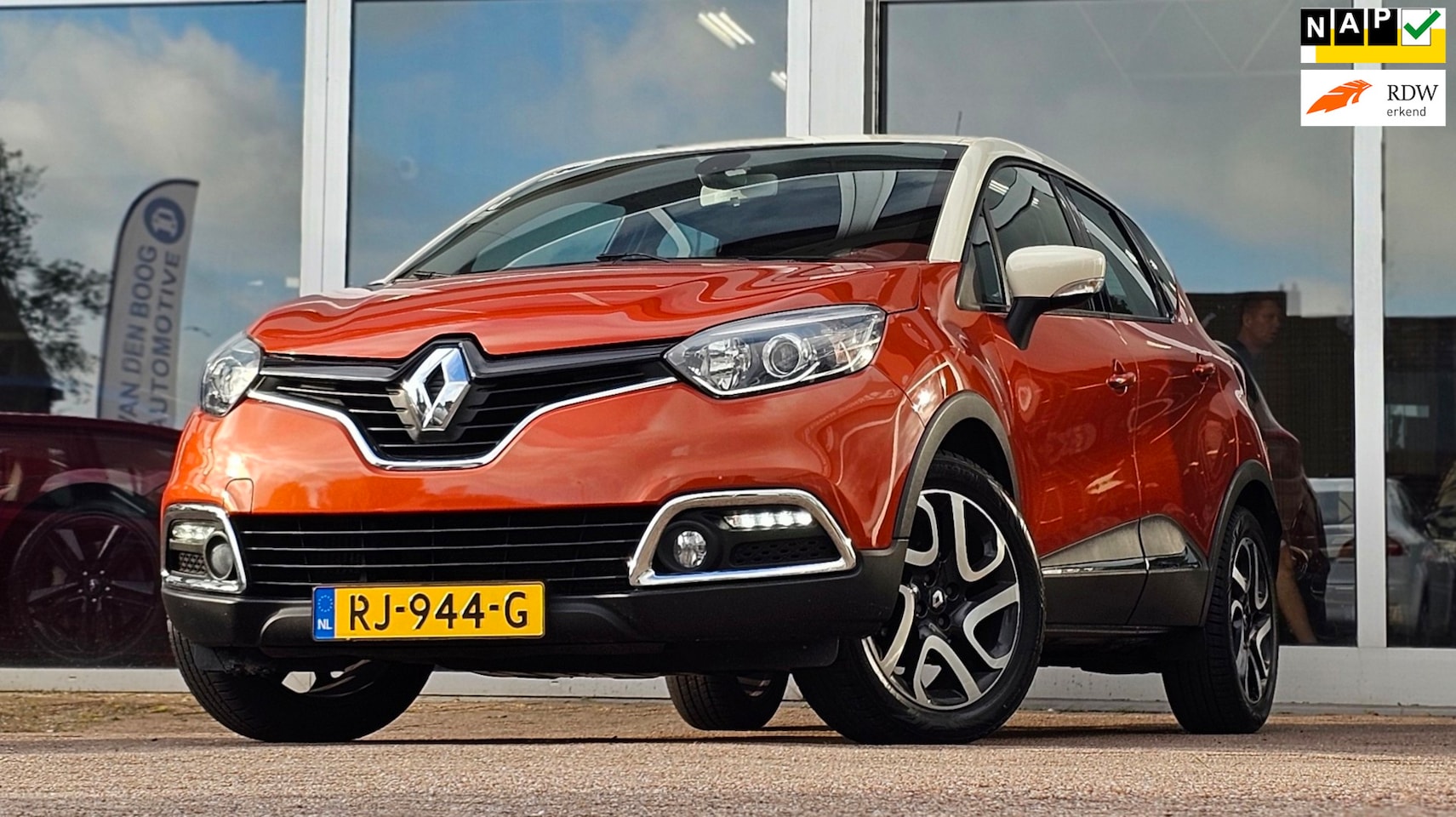 Renault Captur - 0.9 TCe Expression Clima Navi 100% Onderhouden Nieuwe APK Mooi! - AutoWereld.nl