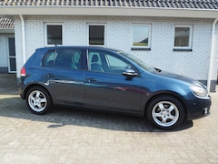 Volkswagen Golf - 1.4 Easyline