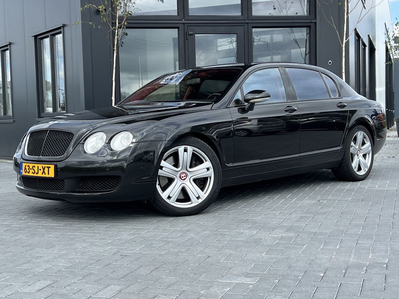 Bentley Continental Flying Spur - 6.0 W12 | Youngtimer | NAP | Nwe Beurt & APK en banden - AutoWereld.nl