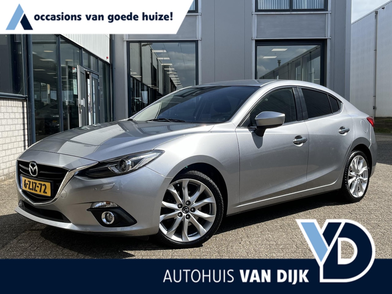 Mazda 3 - 2.0 GT-M | NL Auto/2e Eig./Navi/Clima/Cruise/Xenon/18"/Stoelverw./Bluetooth - AutoWereld.nl