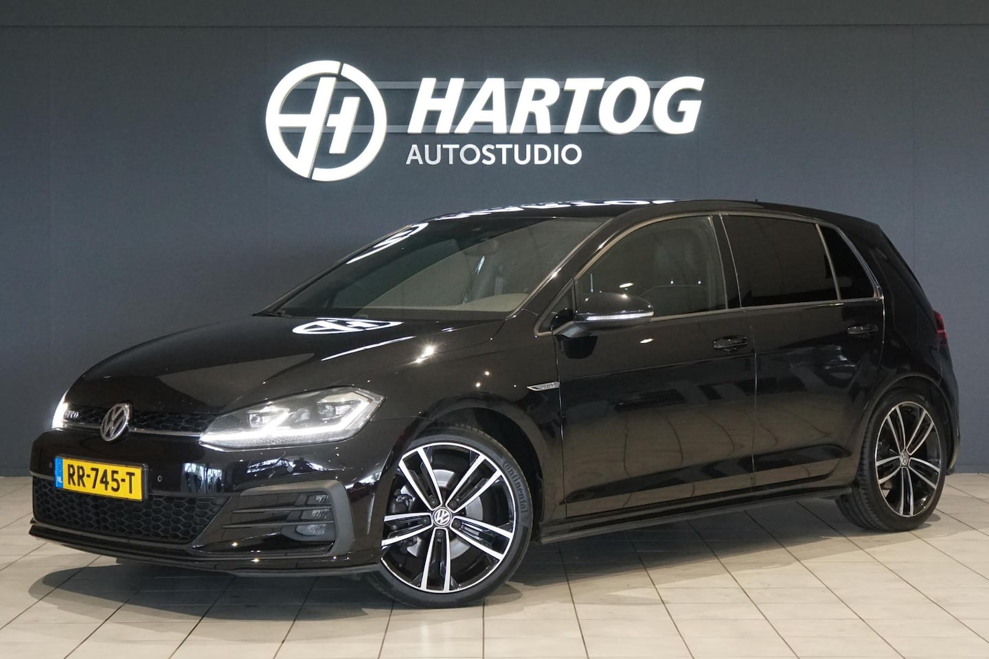 Volkswagen Golf - 2.0 TDI GTD 184PK + AUT. / LEDER / APPLE CARPLAY - AutoWereld.nl