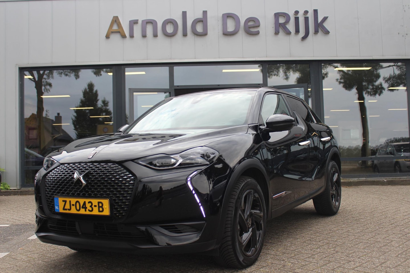 DS 3 Crossback - 1.2 PureTech La Premiere 1.2 PureTech La Premiere - AutoWereld.nl