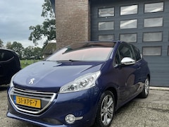 Peugeot 208 - 1.6 VTi Allure Climate/Bluetooth/NAP