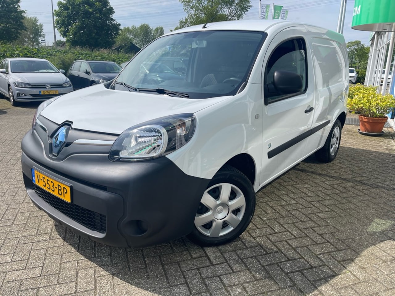 Renault Kangoo Express - Z.E. (ex Accu) 44Kwh, Automaat, All season banden - AutoWereld.nl