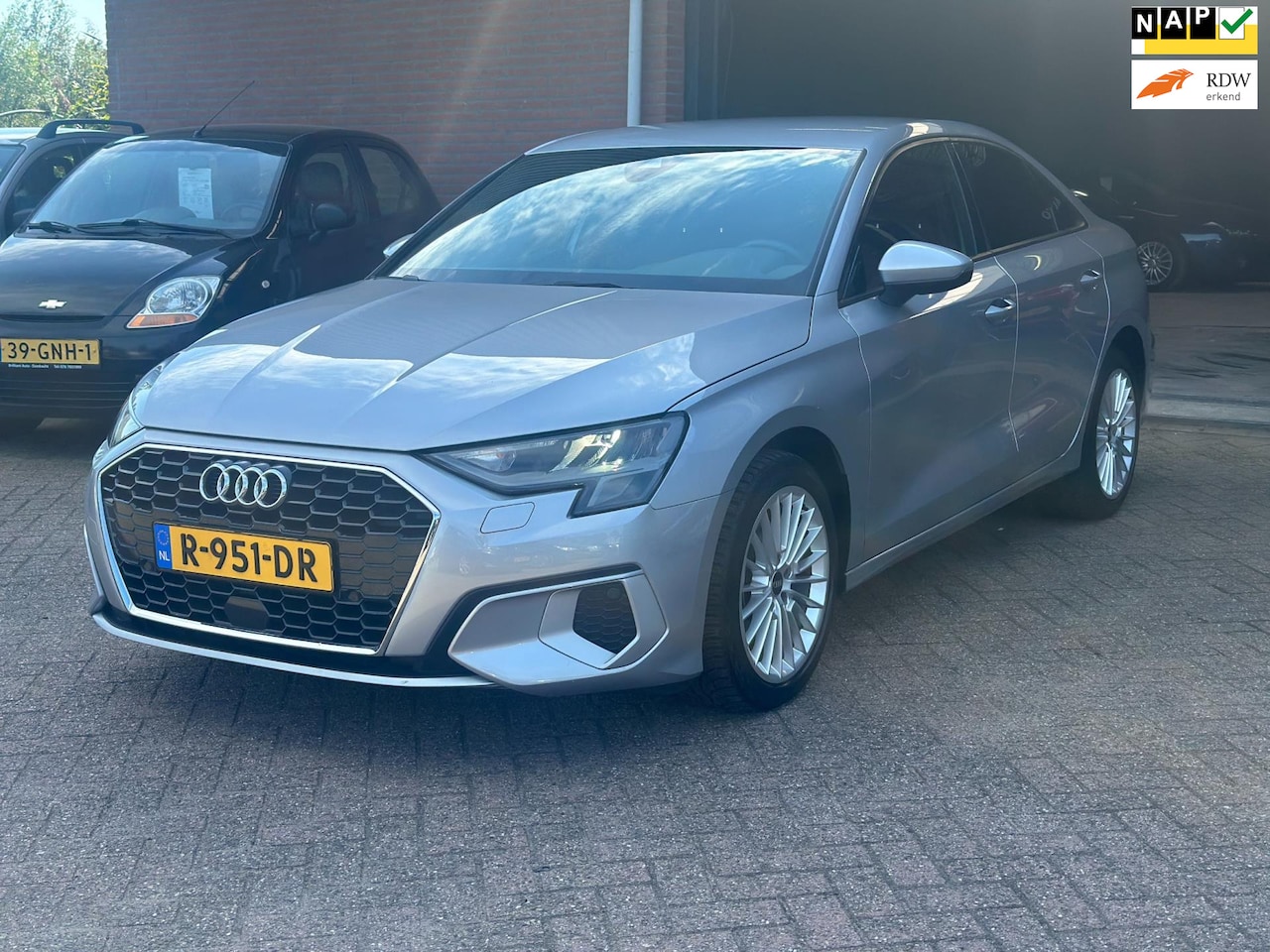 Audi A3 Limousine - 35 TDI Pro Line AUTOMAAT, VIRTUAL, LAGE KM!! - AutoWereld.nl