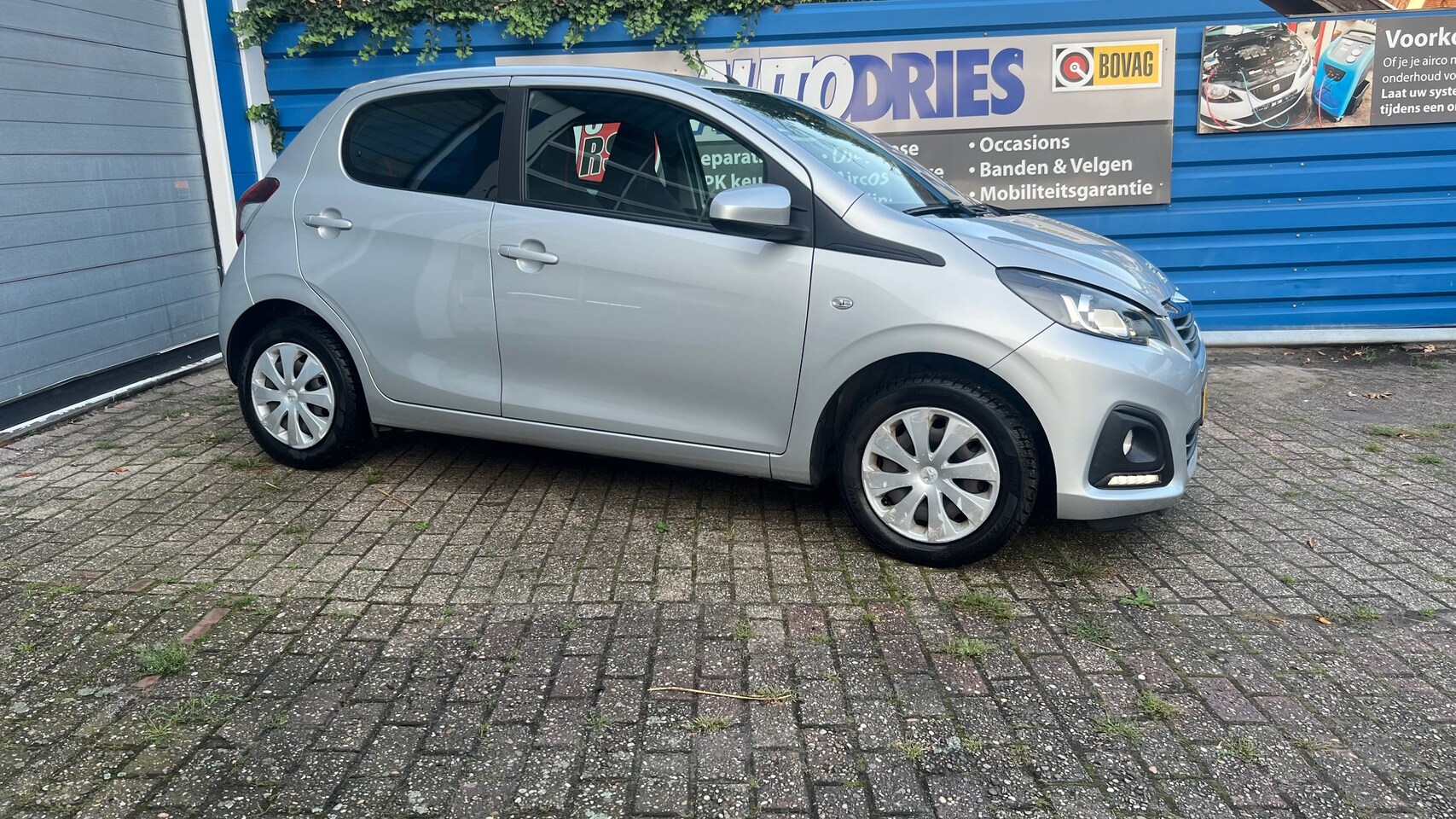 Peugeot 108 - 1.0 e-VTi Active Airco/LED/Bluetooth - AutoWereld.nl