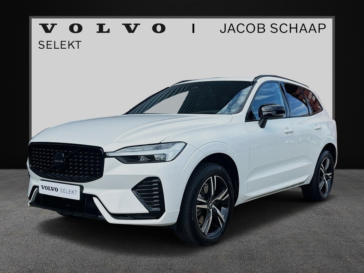 Volvo XC60 - 2.0 B5 R-Design / Panoramadak / 4 zone climat control / HarmanKardon audio / - AutoWereld.nl