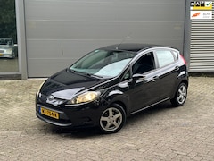 Ford Fiesta - 1.25 Trend / AIRCO / NIEUWE APK / RIJDT SCHAKELT GOED