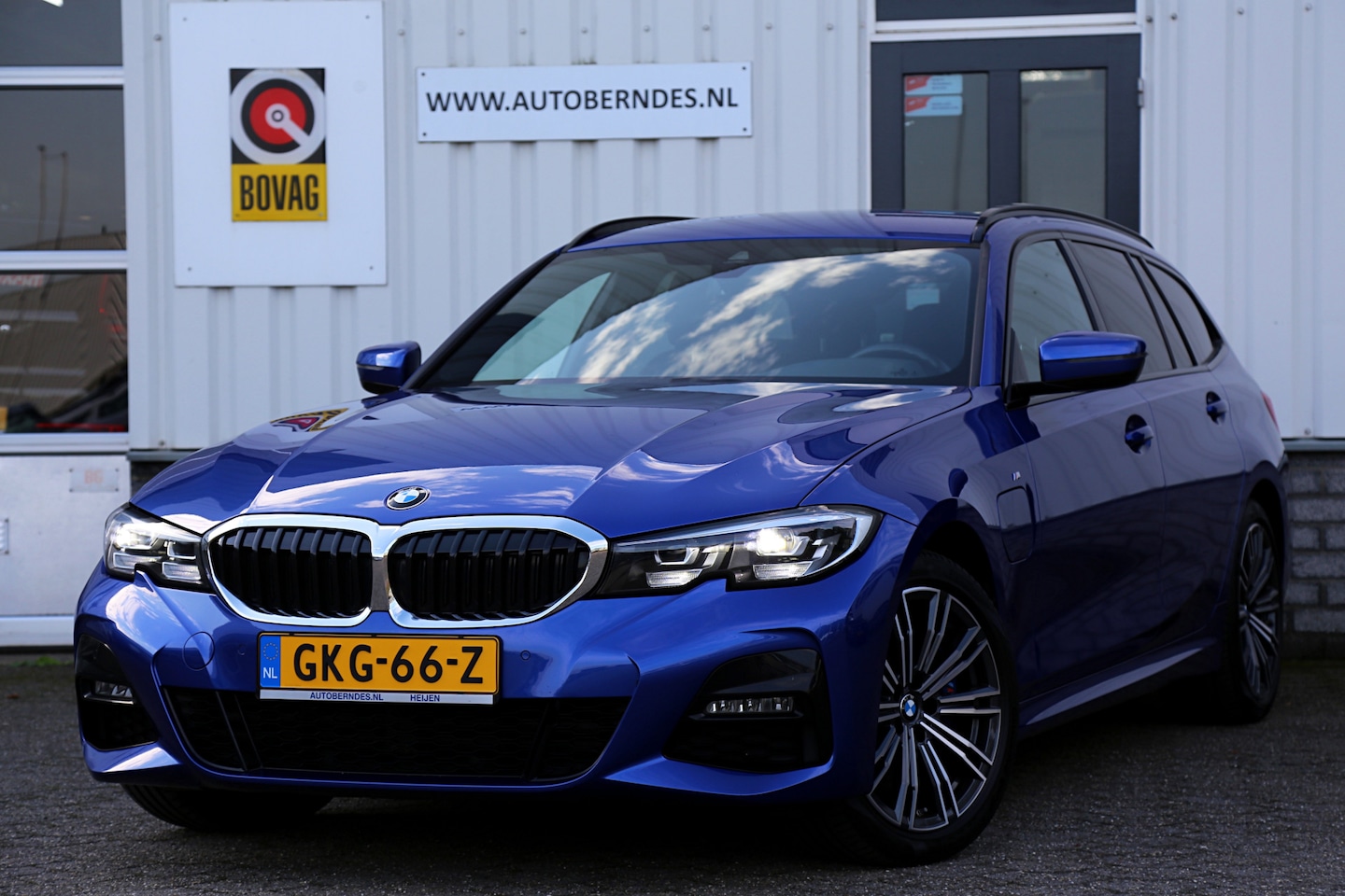 BMW 3-serie Touring - 330e M-Sport PHEV Plug in Hybride 290PK*Perfect BMW onderh.*1ste Eig*Incl. BTW*M-Pakket/Sh - AutoWereld.nl