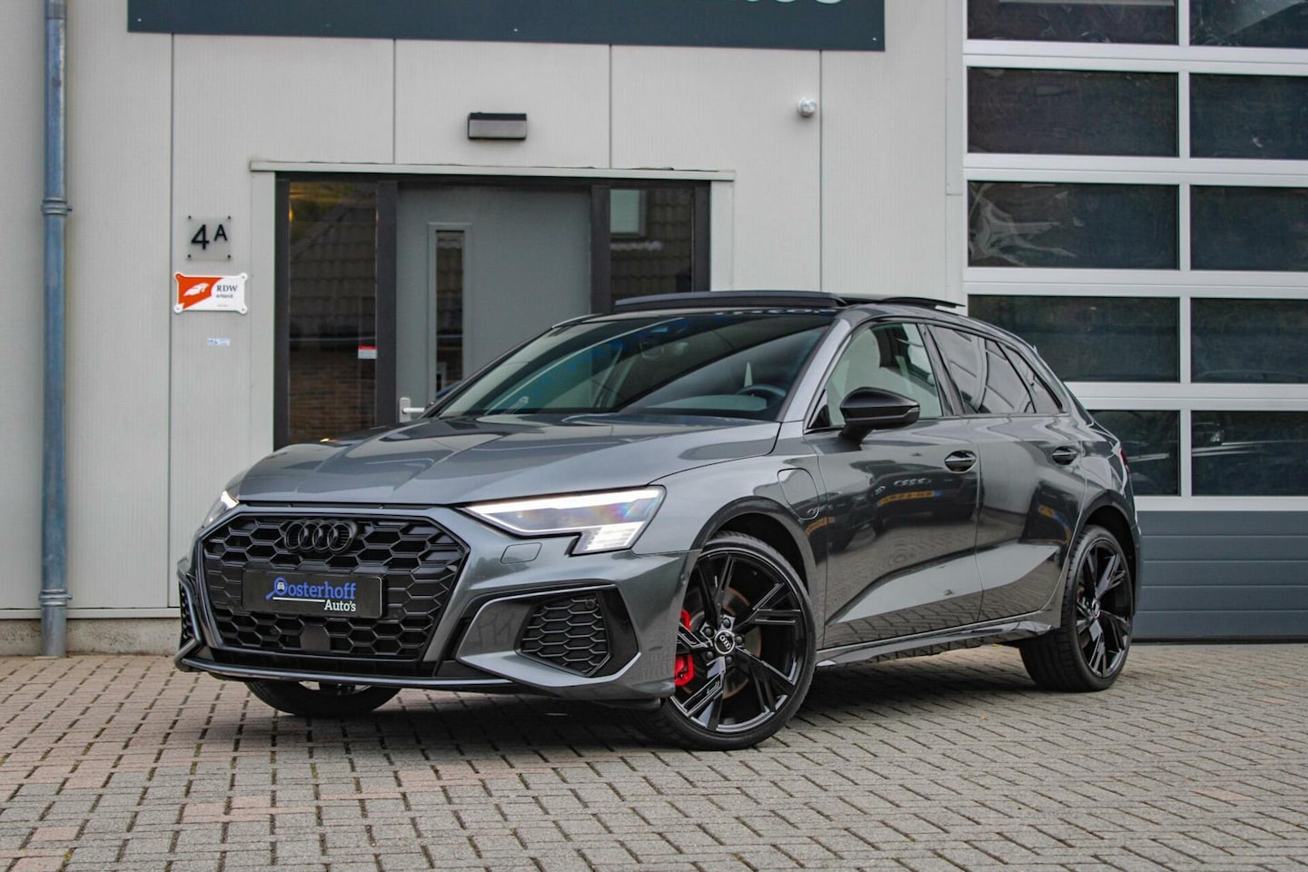 Audi A3 Sportback - 45 TFSI e S edition Competition 45 TFSI e S edition Competition - AutoWereld.nl