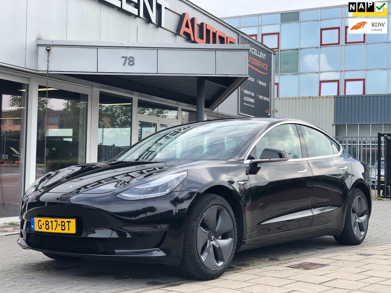 Tesla Model 3 - Standard RWD Plus 60 kWh-104.000 km - AutoWereld.nl