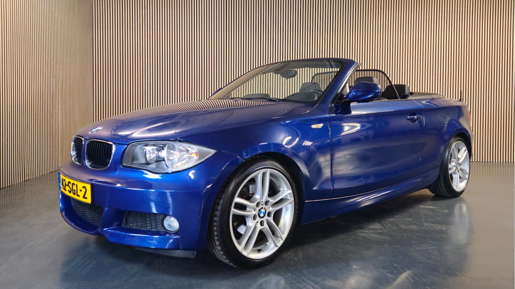 BMW 1-serie Cabrio - 118i High Executive - 1ste eigenaar - AutoWereld.nl