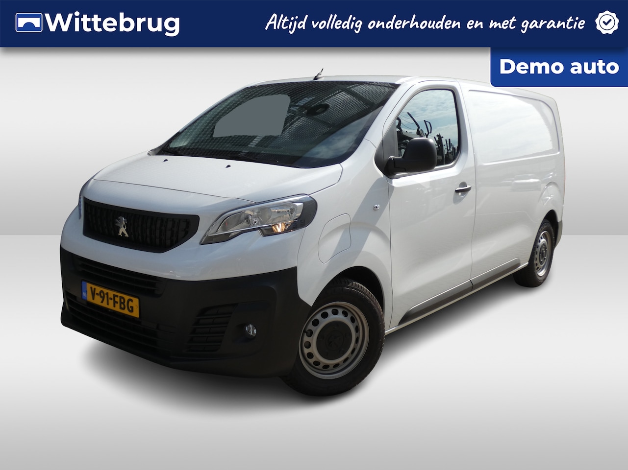 Peugeot e-Expert - EV 136 PK L2 75 kWh Parkeerhulp | Navigatie | Passagiersstoel - AutoWereld.nl