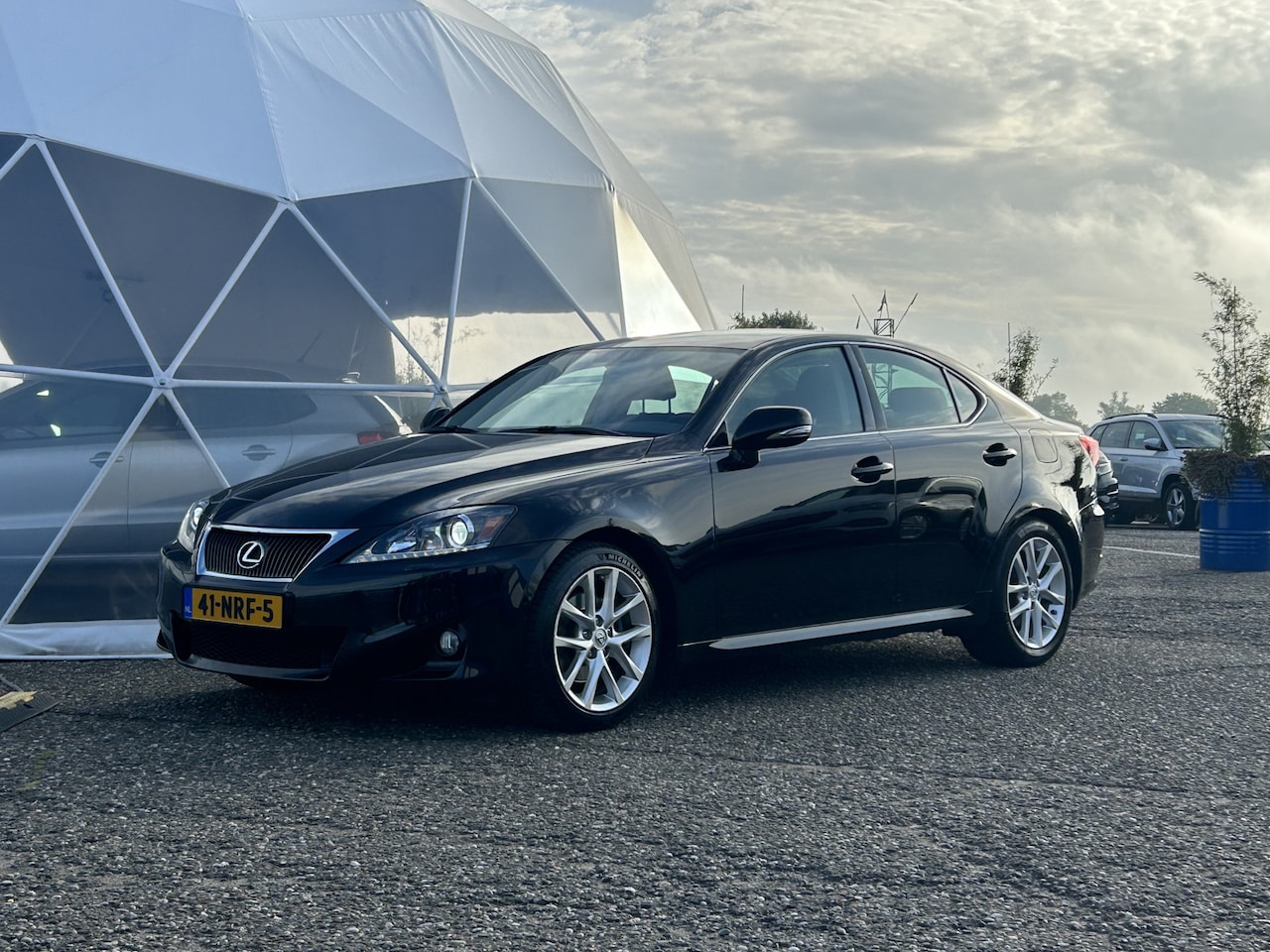 Lexus IS - 250 Navigatie | Dealer onderhouden | Leder | Trekhaak | Camera - AutoWereld.nl