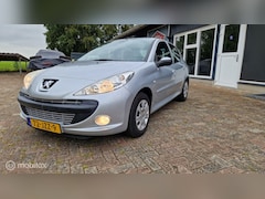 Peugeot 206 - 1.4 XS 5 deurs / Cruise / Airco / Trekhaak