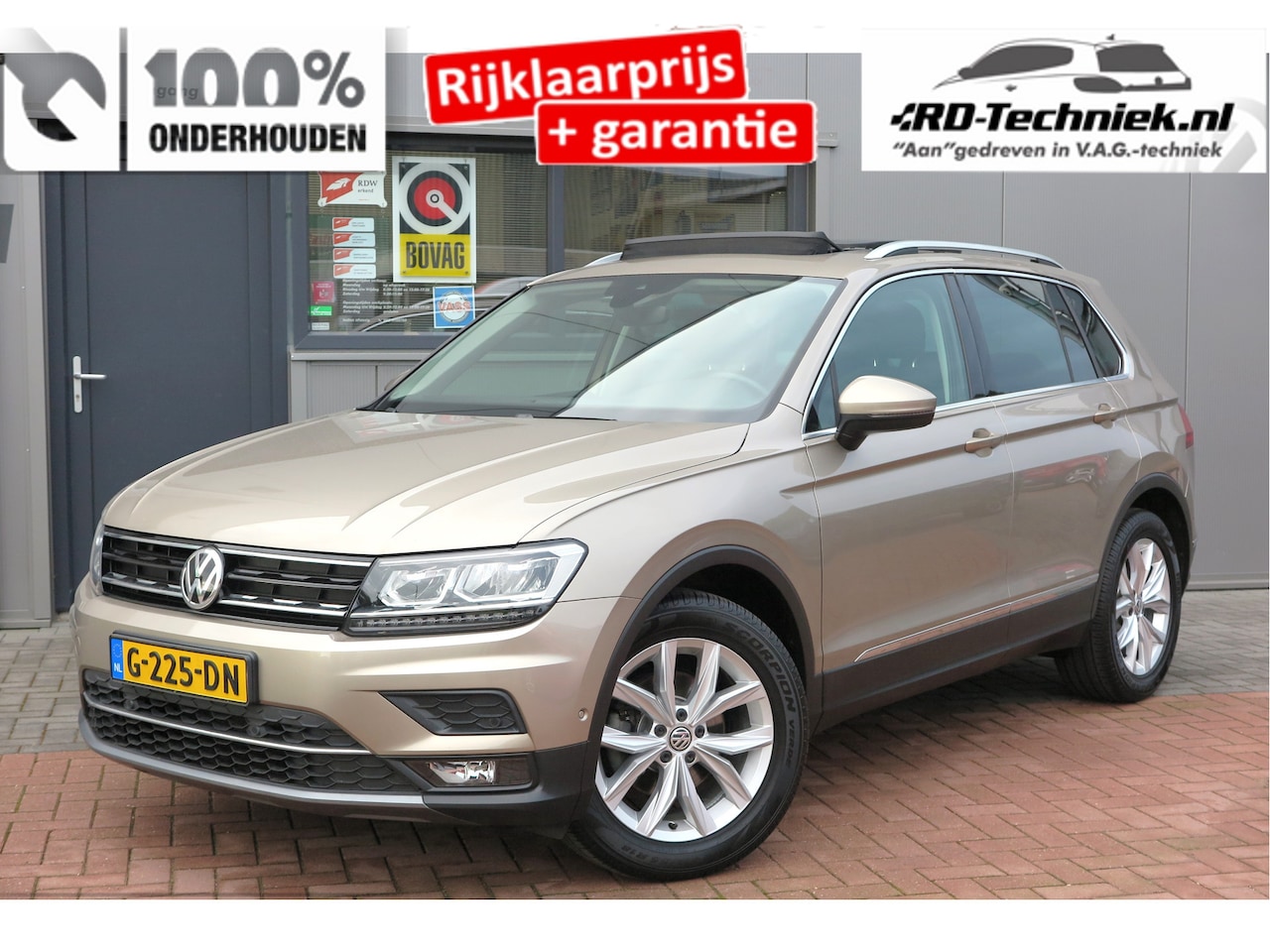 Volkswagen Tiguan - 1.5 TSI 150pk DSG ACT Highline Pano dak ,Led / Xenon, Stoelverw., Virtual Dashboard, Trekh - AutoWereld.nl