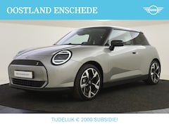 MINI Mini-Electric - Hatchback Cooper SE Classic 54.2 kWh / Panoramadak / LED / Head-Up / Parking Assistant / S