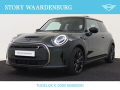 MINI Mini-Electric - Resolute Edition 33 kWh / Premium Plus Pakket / Panoramadak / Sportstoelen / Achteruitrijc