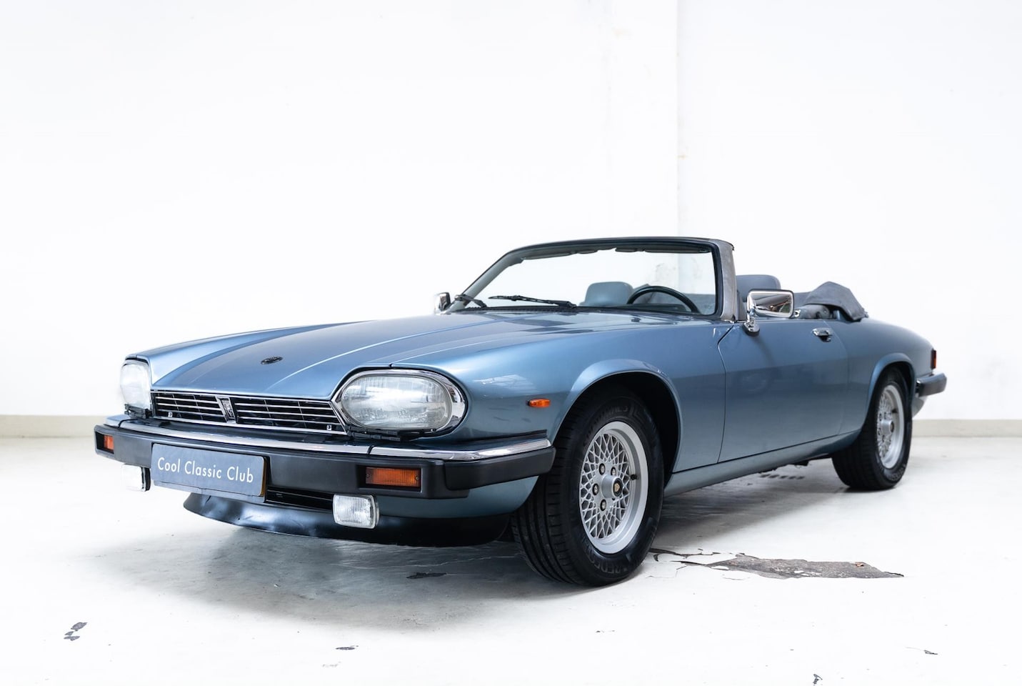 Jaguar XJS - 5.3 V12 Convertible - Swiss Delivered - 3 Owners - Full Option - AutoWereld.nl