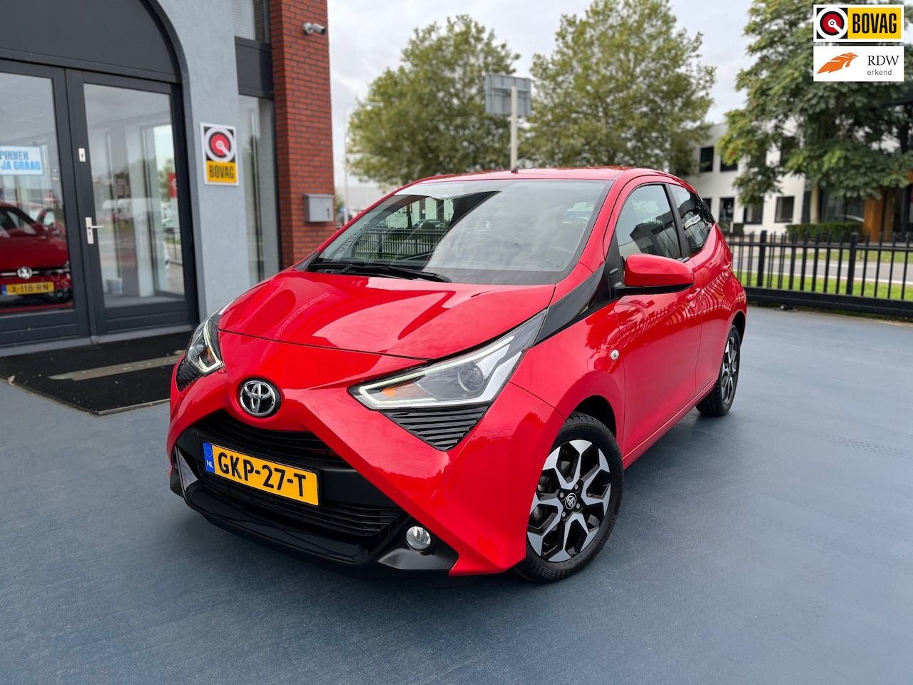 Toyota Aygo - 1.0 VVT-i x-cite AUTOMAAT LMV AIRCO - AutoWereld.nl