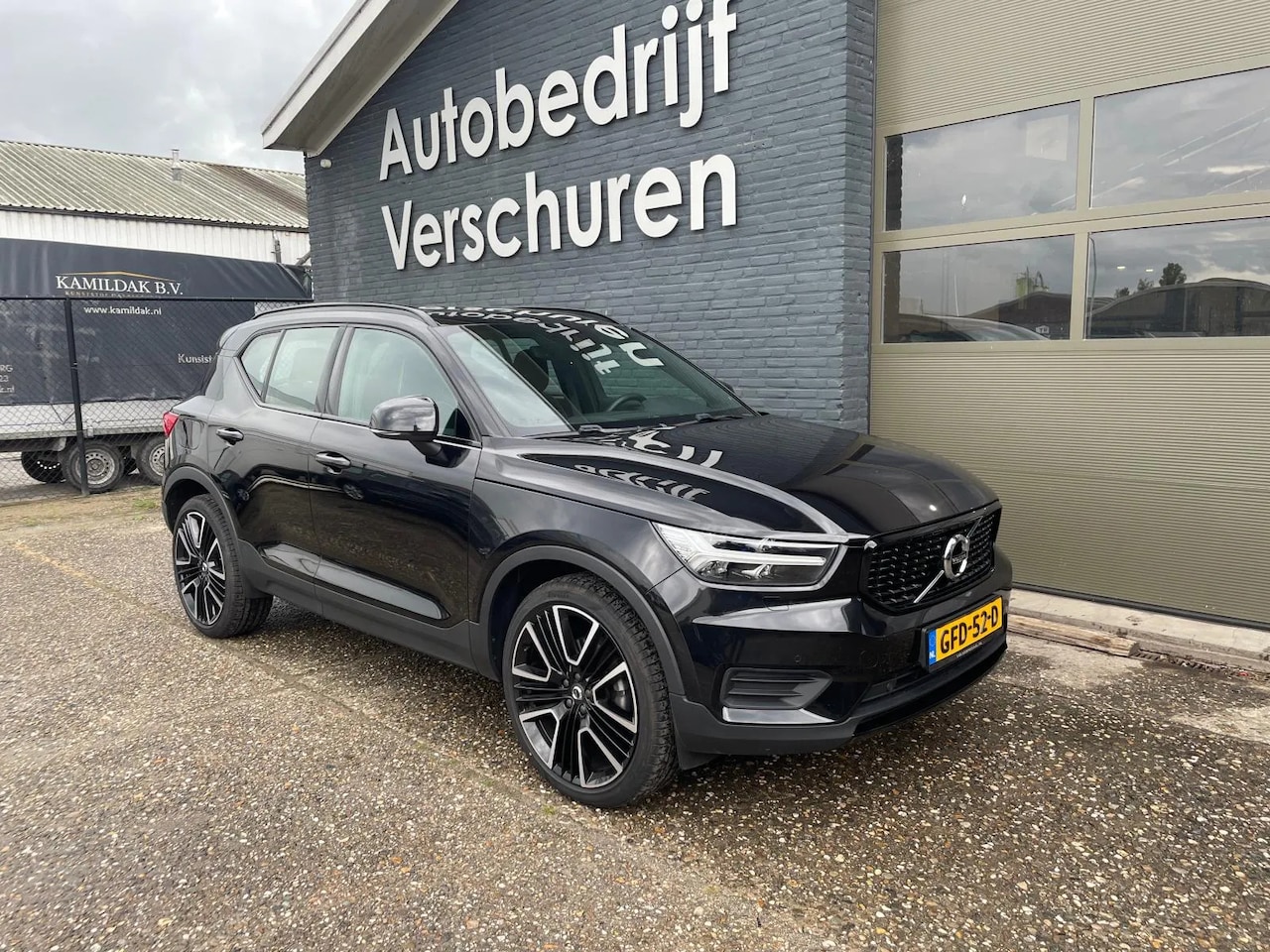 Volvo XC40 - 2.0 B4 AWD R-Design 2.0 B4 AWD R-Design - AutoWereld.nl