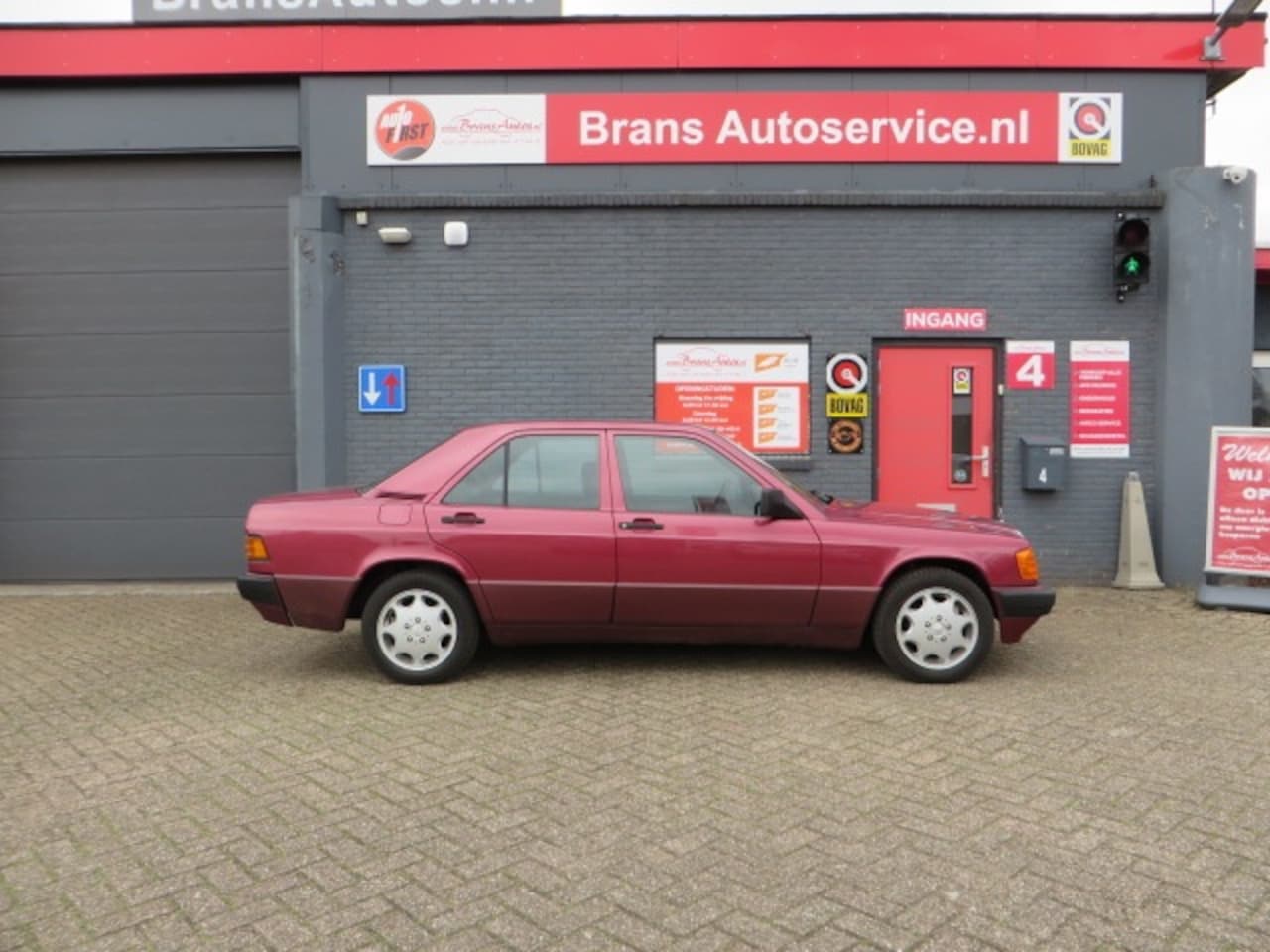 Mercedes-Benz 190-serie - 1.8 E Basic 1.8 E Basic - AutoWereld.nl