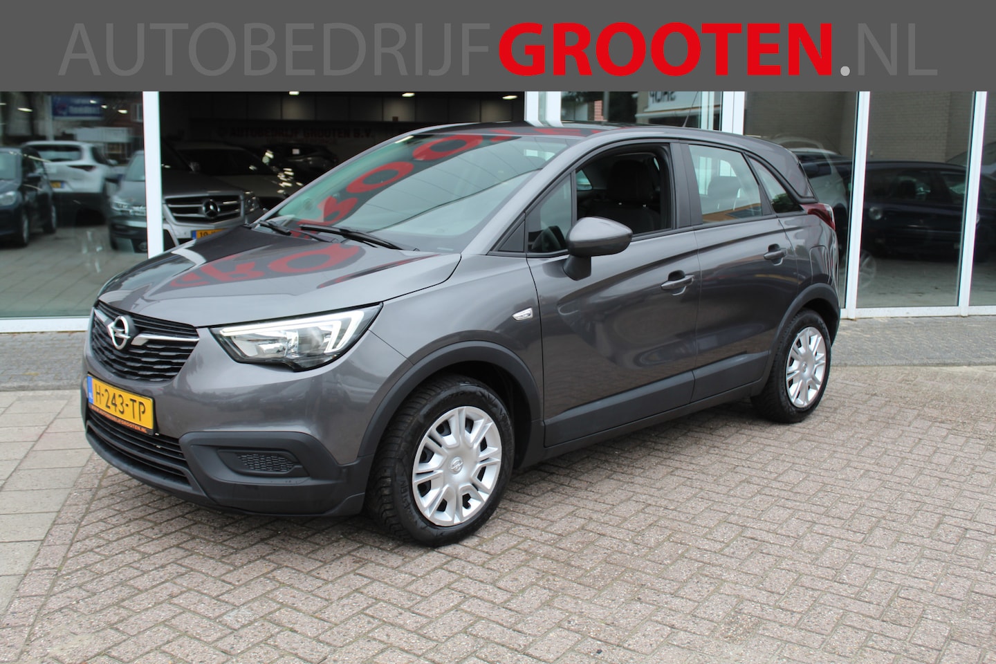 Opel Crossland X - 1.2 Edition//TREKHAAK!! - AutoWereld.nl