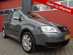 Volkswagen Touran - 1.6-16V FSI Athene 116PK Airco Cruise LMV 6-BAK NL-Auto