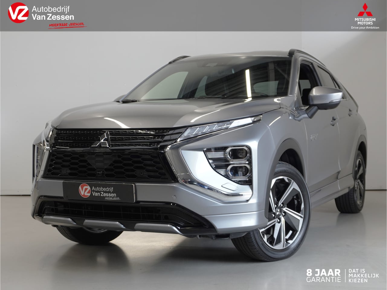 Mitsubishi Eclipse Cross - 2.4 PHEV Executive | Navigatie | 360° camera | Adaptieve cruise control | Stuurverwarming - AutoWereld.nl