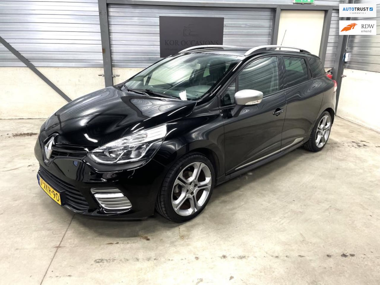 Renault Clio Estate - 1.2 GT R-link leder navi NAP stoelverwarming - AutoWereld.nl