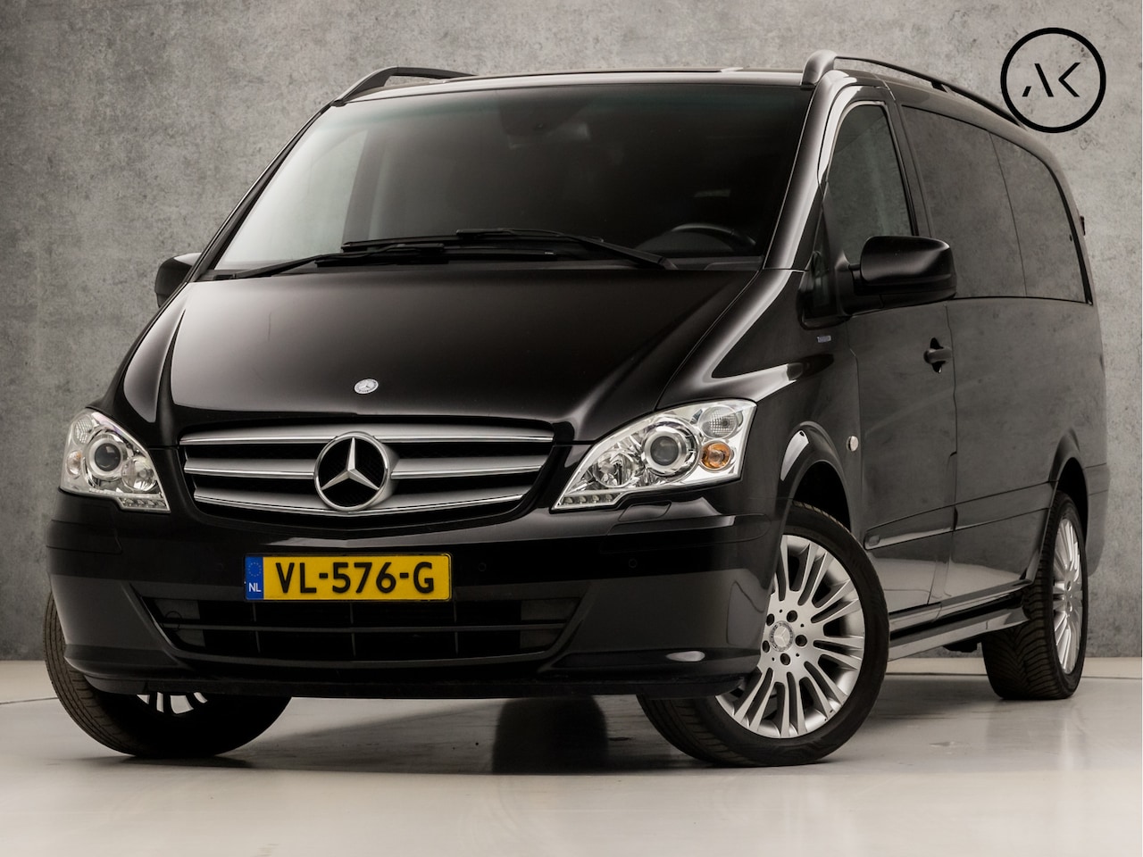 Mercedes-Benz Vito - 113 CDI 320 Lang DC Comfort Plus 5 Persoons Automaat (NAVIGATIE, CAMERA, XENON, LM VELGEN, - AutoWereld.nl