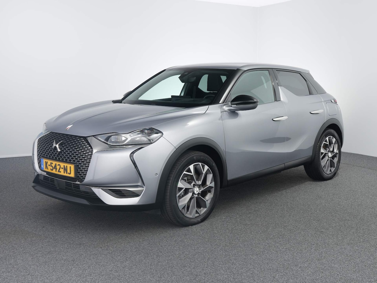 DS 3 Crossback - E-Tense Grand Chic 50 kWh | Navi | Leder | Camera | Adaptieve cruise | Stoelverwarming | H - AutoWereld.nl