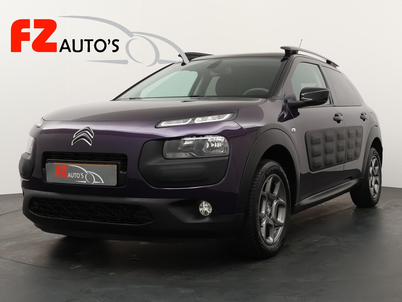 Citroën C4 Cactus - 1.2 PureTech Shine | Airco | Trekhaak | Cruise Control | - AutoWereld.nl