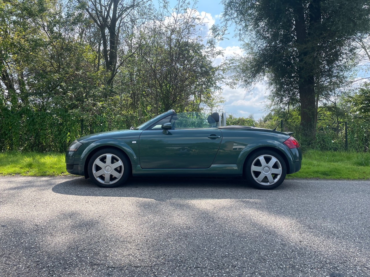 Audi TT Roadster - 1.8 5V Turbo - AutoWereld.nl