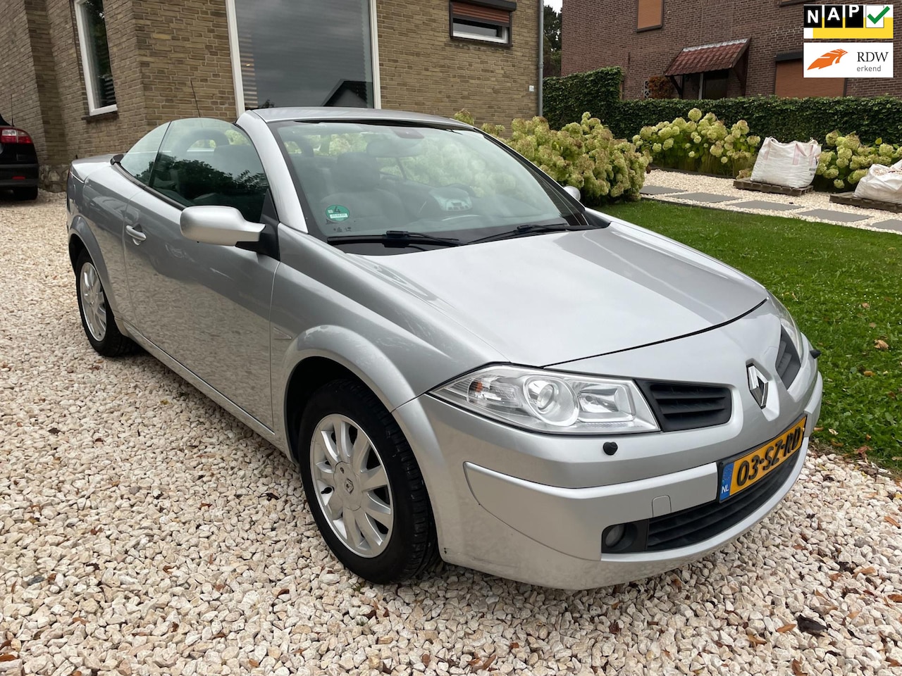 Renault Mégane coupé cabriolet - 1.6-16V Tech Line Nwe APK. - AutoWereld.nl