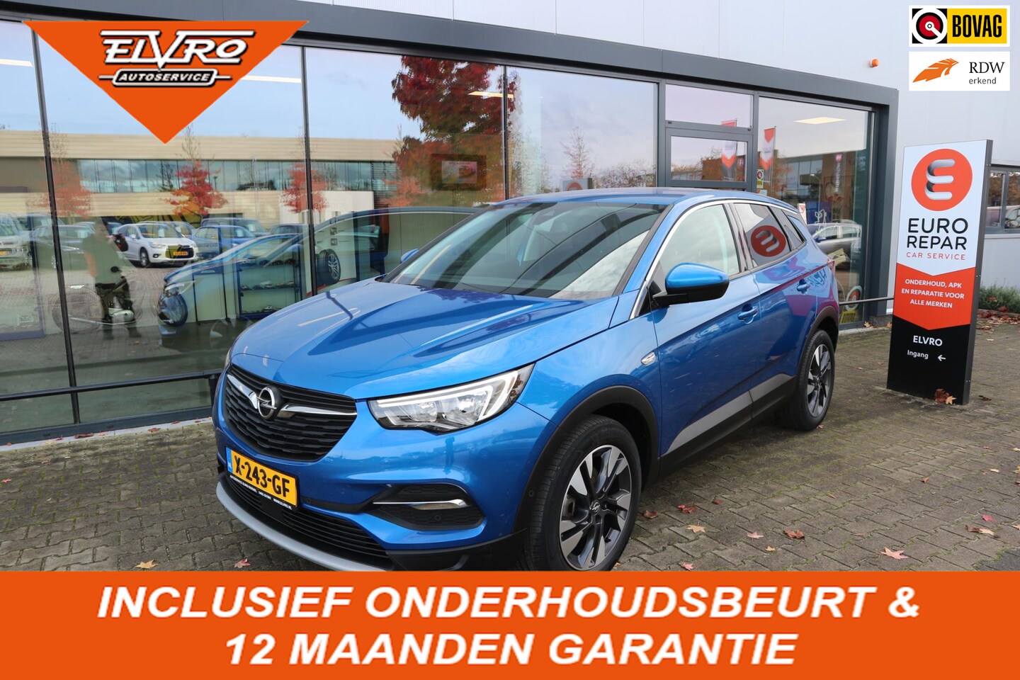 Opel Grandland X - 1.2 Turbo Business Executive NAVI KEYLESS CLIMA PDC V+A LMV - AutoWereld.nl