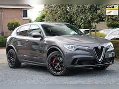 Alfa Romeo Stelvio - 2.9 V6 AWD Quadrifoglio 510 PK ACC Carbon Harman Kardon 20''