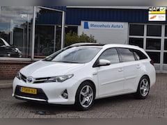 Toyota Auris Touring Sports - 1.8 Hybrid Lease 156dkm Panoramadak Navi Camera Cruise LED 2e eig. Isofix Nwe APK