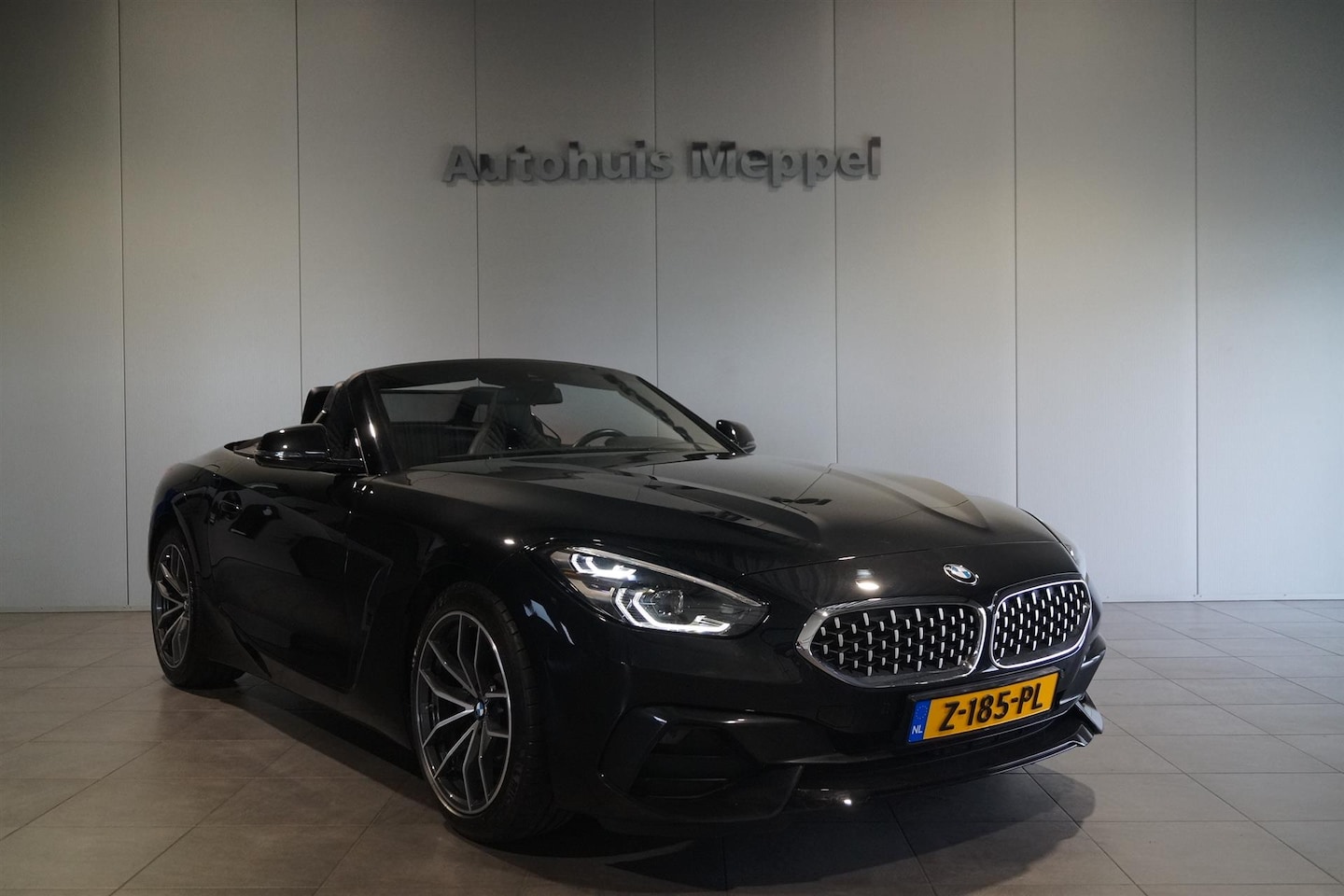 BMW Z4 Roadster - 2.0i Automaat M-Sport Leder | Navigatie | LiveCockpit | Lichtpakket - AutoWereld.nl