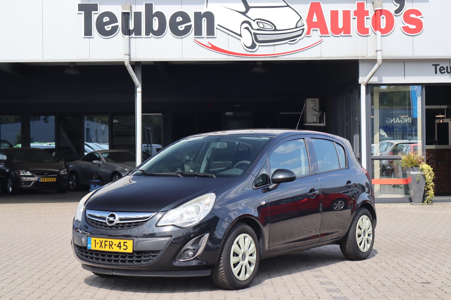 Opel Corsa - 1.2-16V Berlin Airco, Elektrische ramen, Radio cd speler - AutoWereld.nl